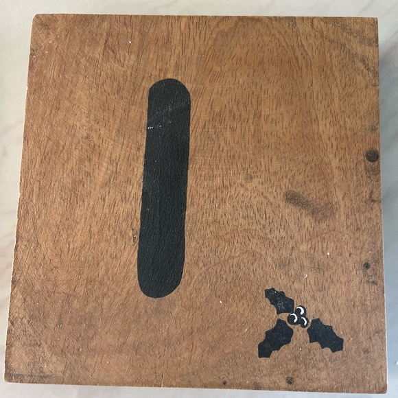 CHRISTMAS 4 PC WOODEN WORD "WISH" WALL/TABLE DECOR - Picture 7 of 10